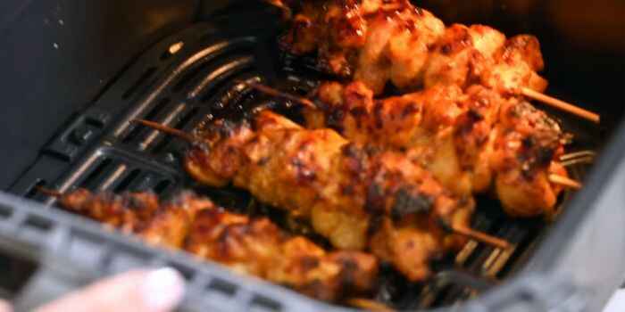 Bang Bang Chicken Skewers